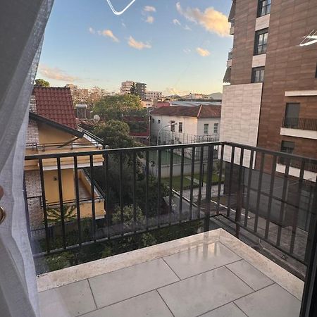 Sc Tirana Centre Apartment Luaran gambar