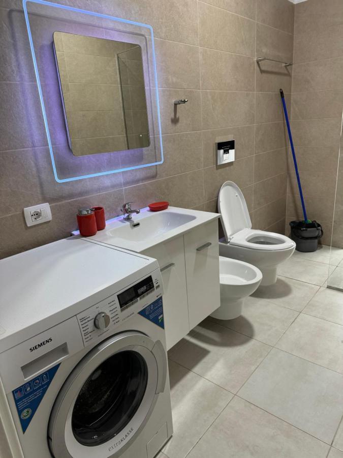 Sc Tirana Centre Apartment Luaran gambar