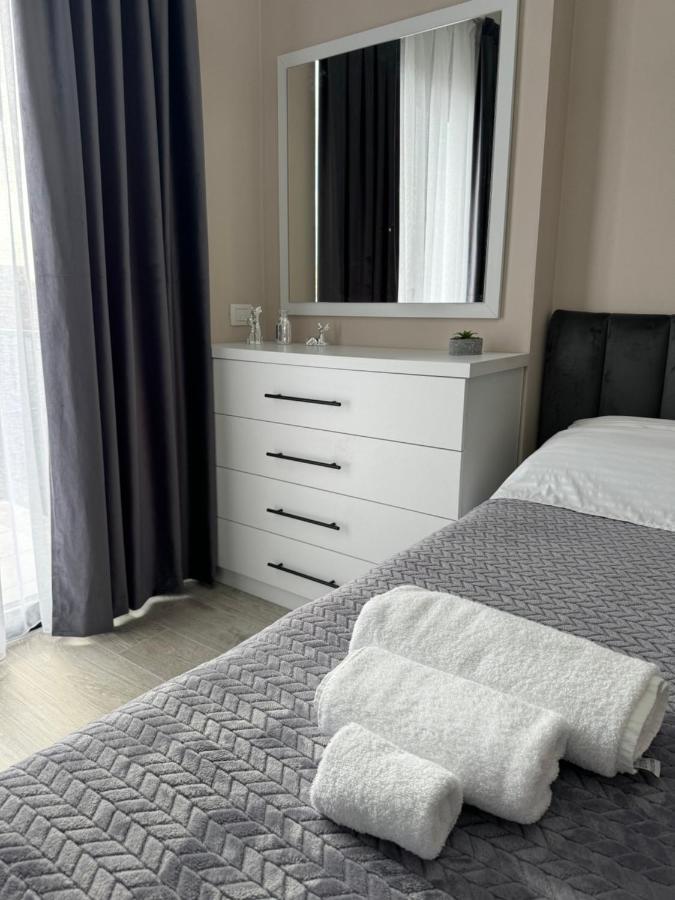 Sc Tirana Centre Apartment Luaran gambar